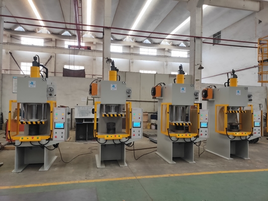 مكبس هيدروليكي للإطار المعدني 40T C 2.5KW لمعالجة المعادن
